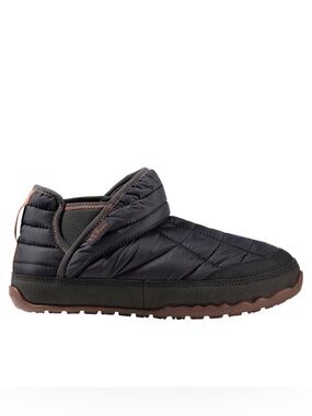 L.L. bean Women's Mountain Classic Quilted Ankle Boots II size 9